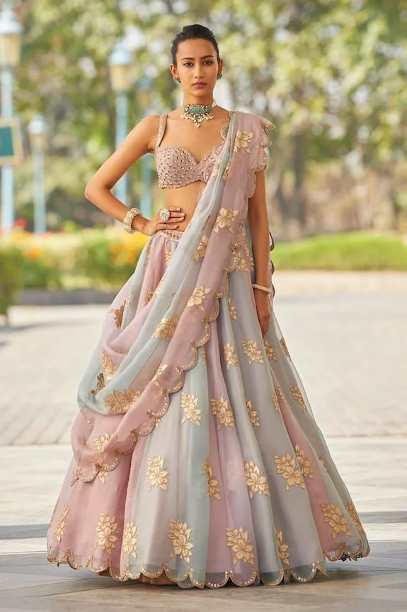 lehenga-designs-for-girls