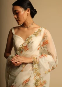 Minimalistic Bridal Saree Blouse